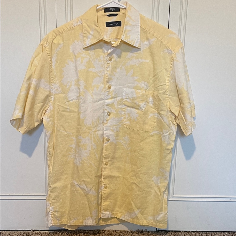 ‼️BOGO FREE‼️ Nautica Men’s Tropical Button Front Short Sleeve Shirt